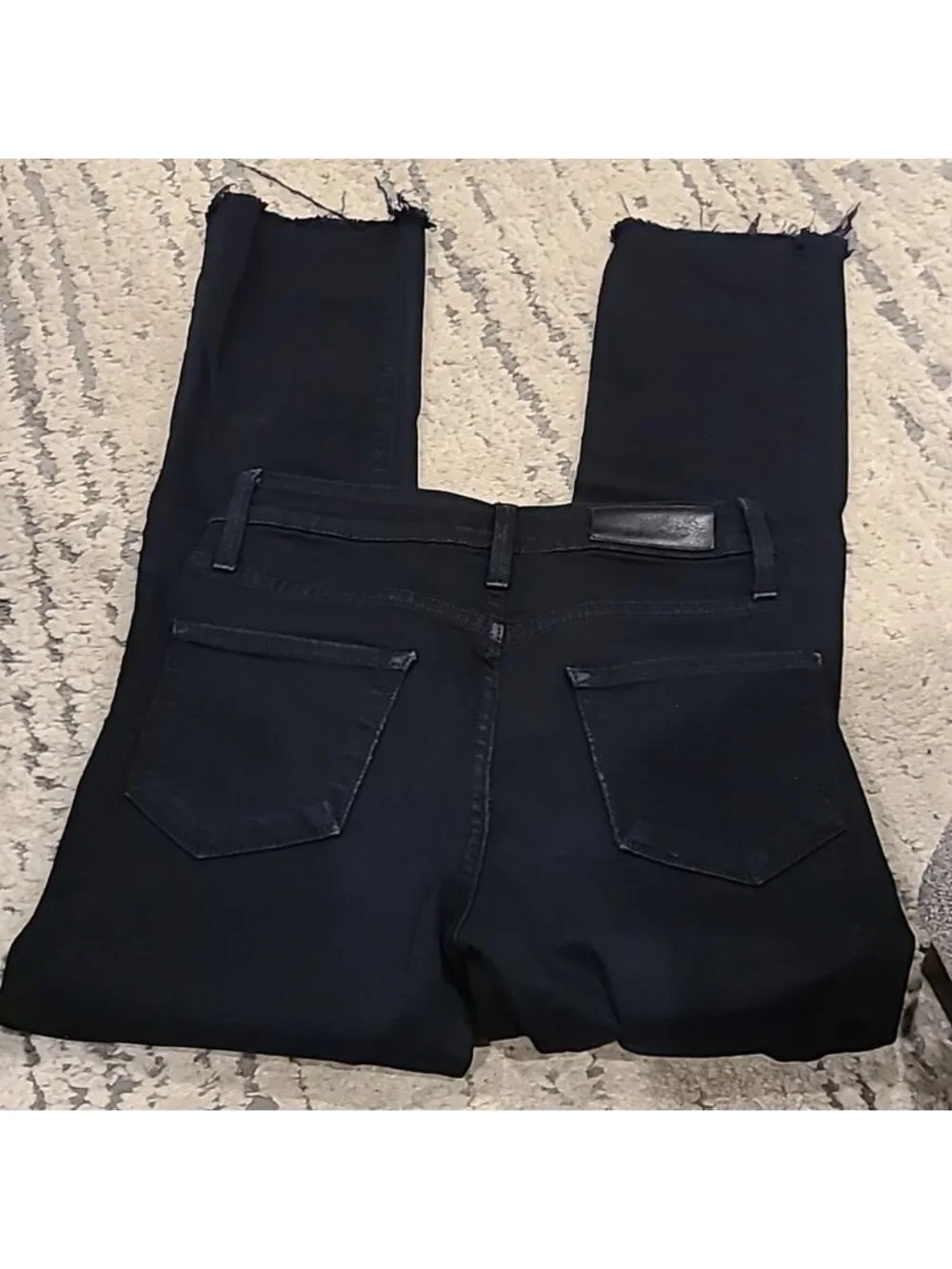 Aritzia The Castings high rise cigarette Jeans Overdye Black, raw edge hems